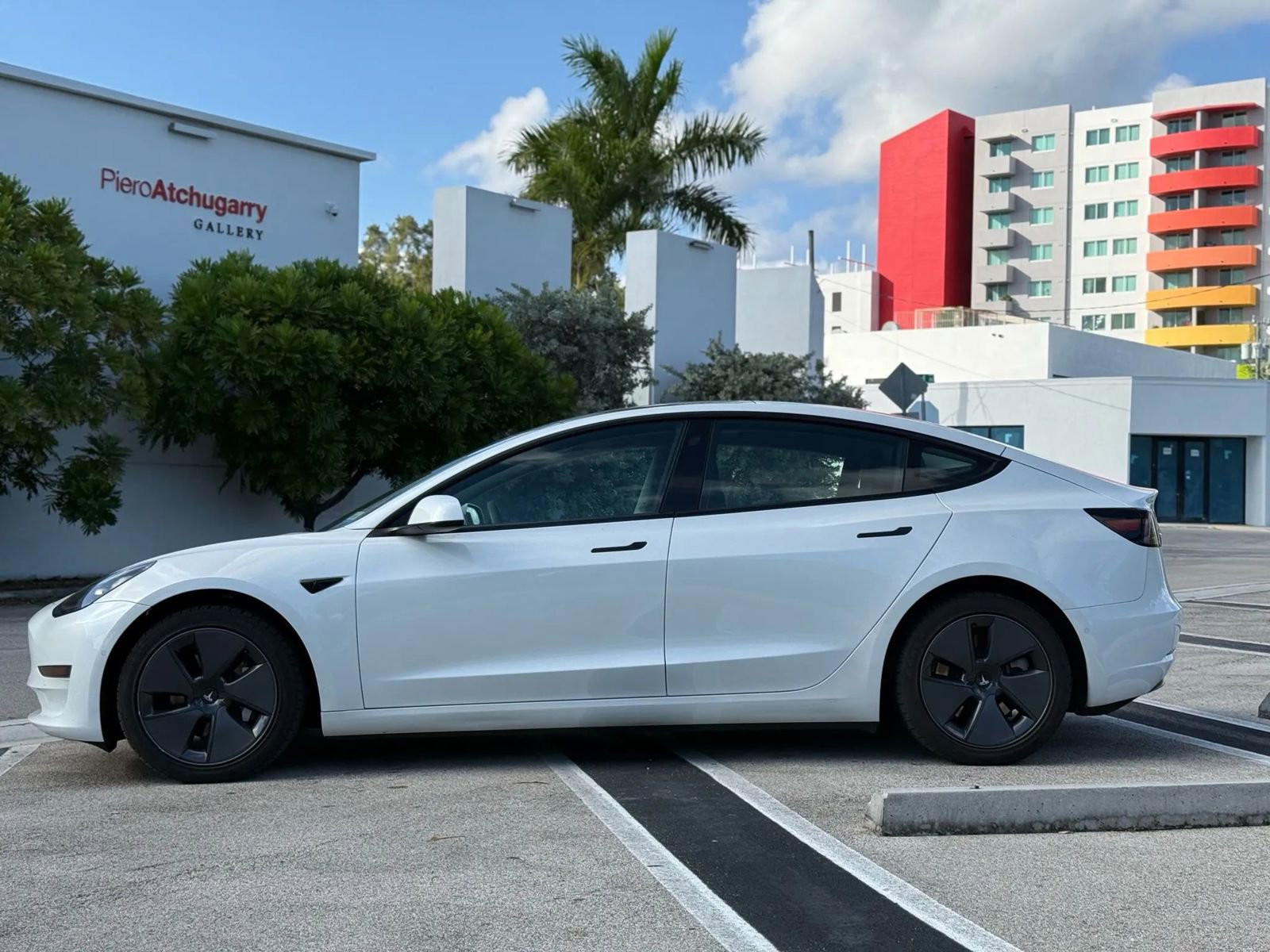 Used 2022 Tesla Model 3 image 13