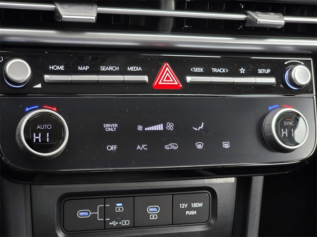 New 2026 Hyundai Tucson Blue SE image 20