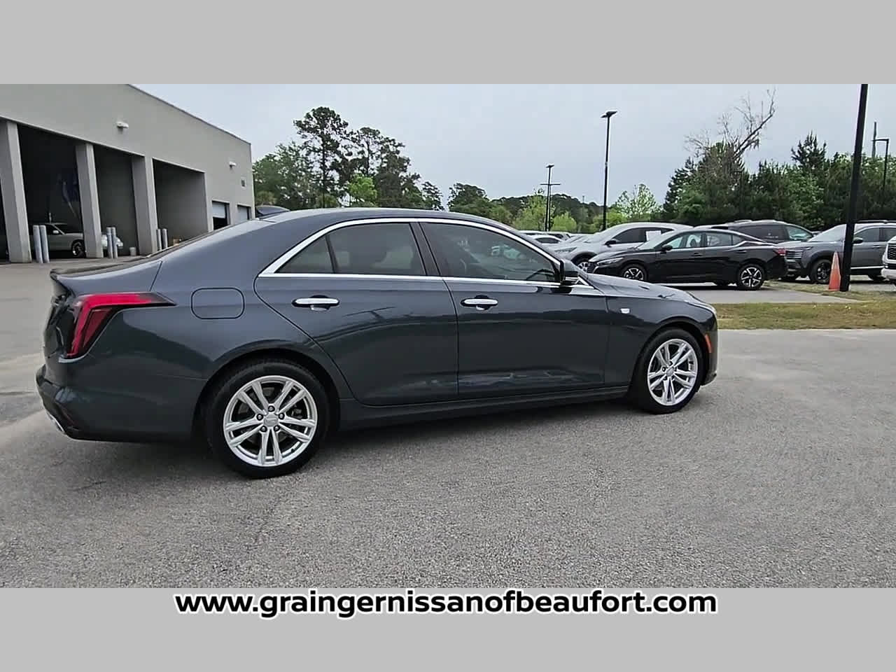 Used 2025 Cadillac CT4 Luxury image 32