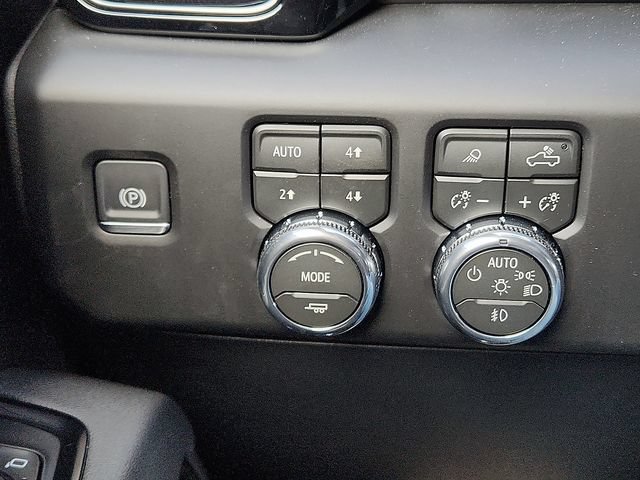 New 2026 GMC Sierra 2500 AT4 w/ AT4 Premium Plus Package AWD/4WD image 15