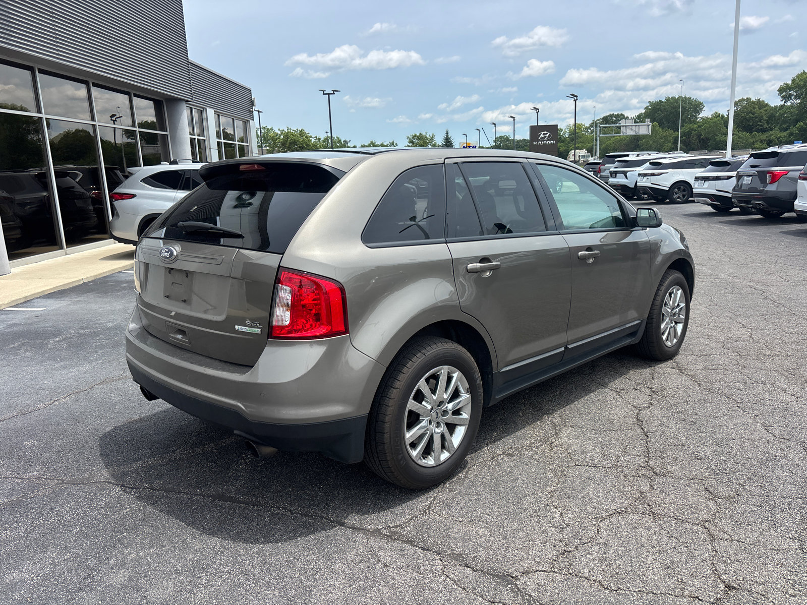 Used 2013 Ford Edge SEL FWD image 7