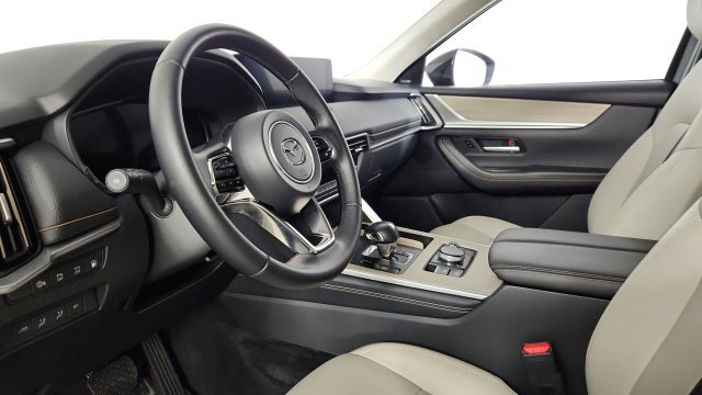 Used 2025 MAZDA CX-70 Plug-In Hybrid w/ Premium Pkg AWD/4WD image 47