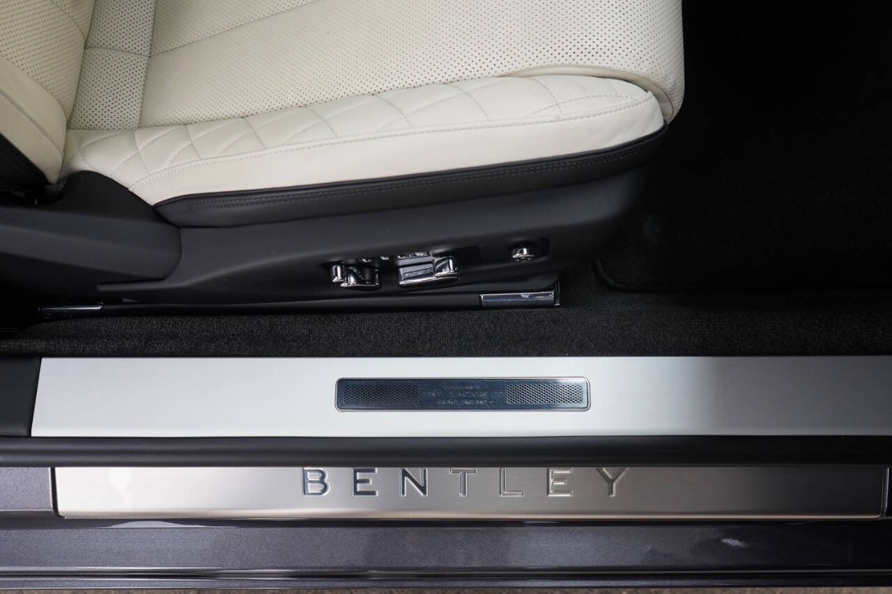 Used 2021 Bentley Continental GT AWD/4WD image 71