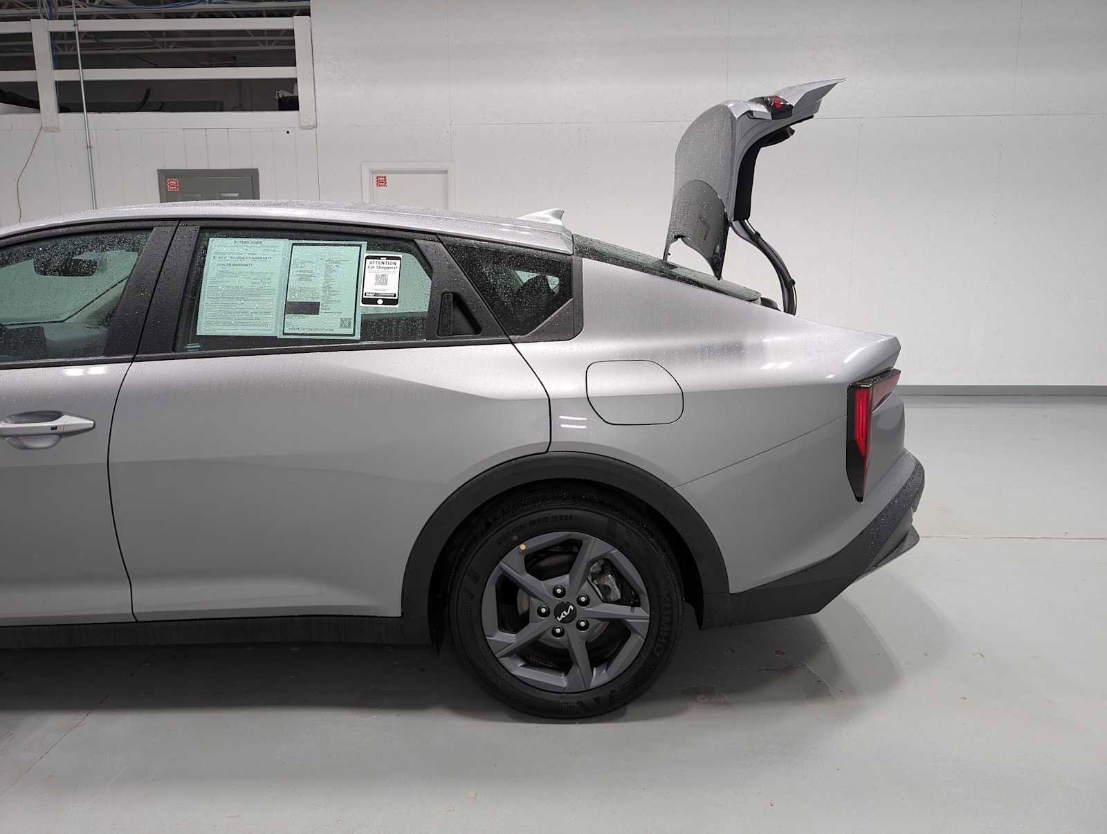 Certified 2025 Kia K4 FWD image 11