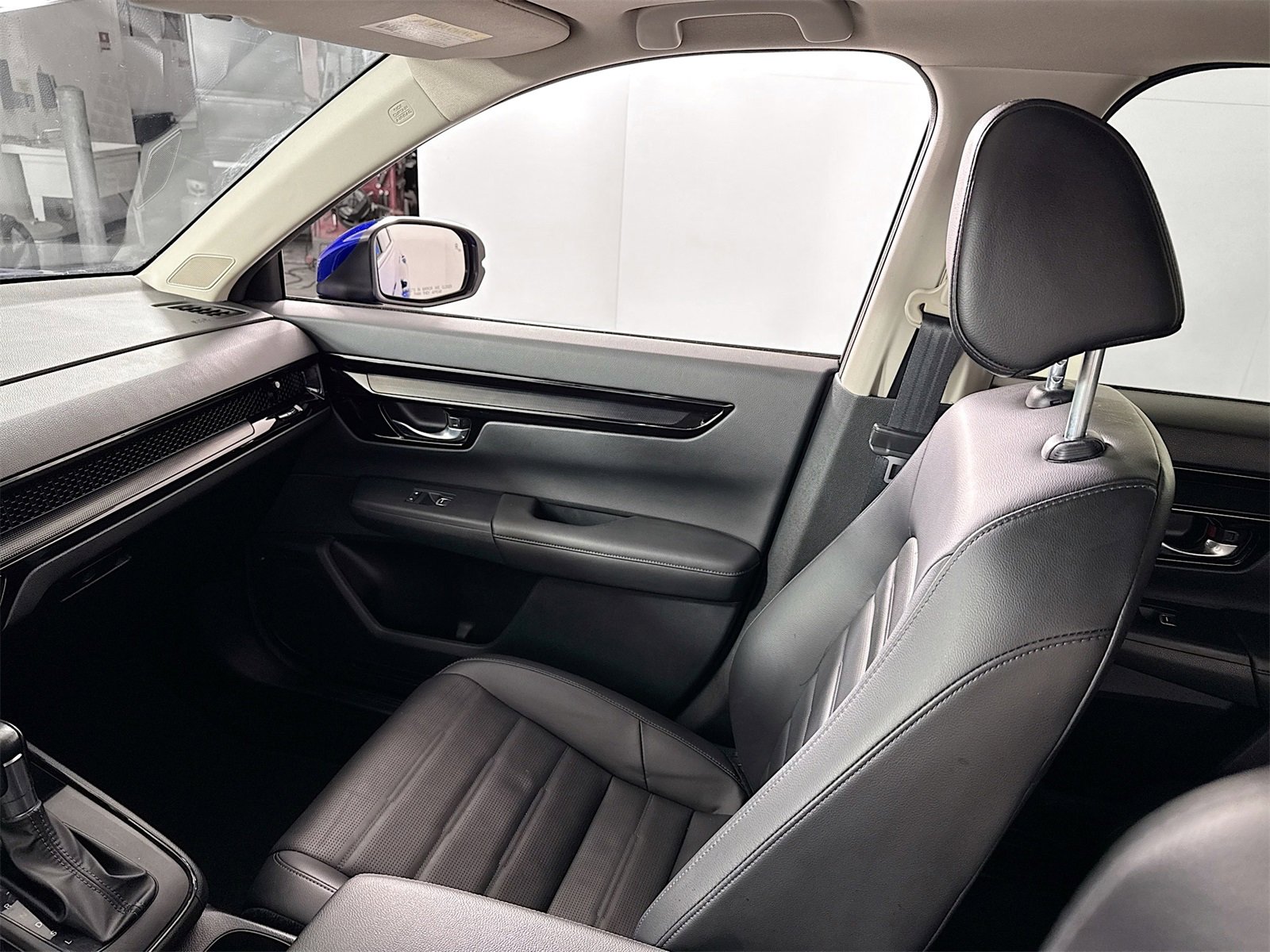 Used 2023 Honda CR-V EX-L image 17