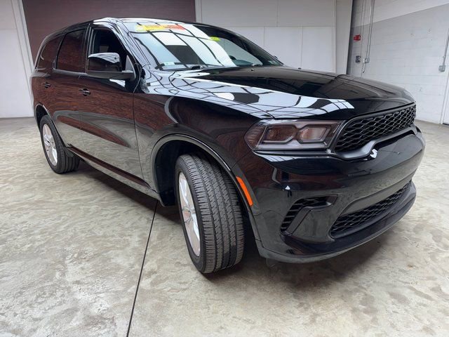 Used 2025 Dodge Durango GT AWD/4WD image 7