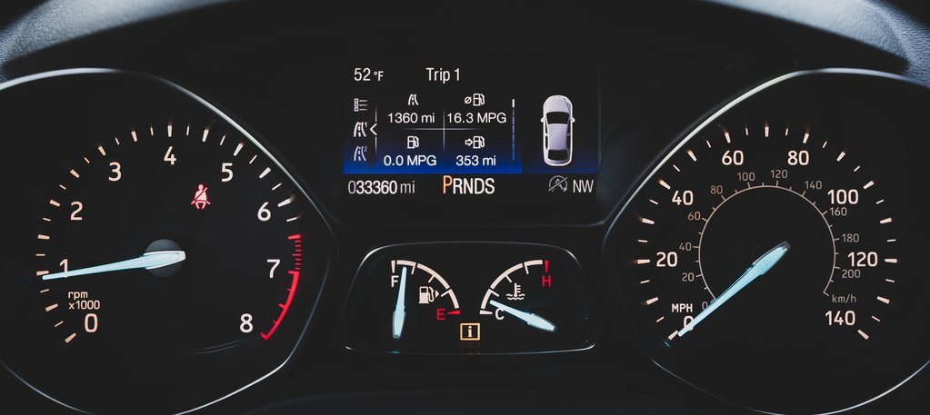 Used 2018 Ford Escape Titanium w/ Ford Safe & Smart Package image 13