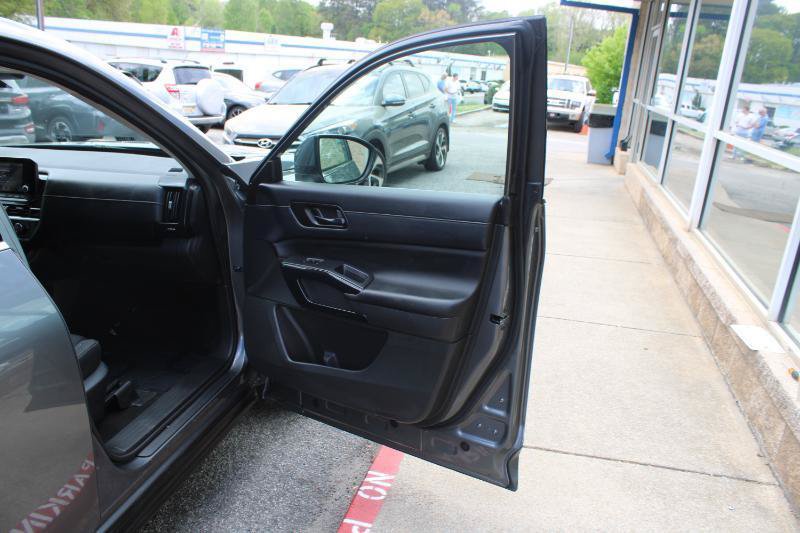 Used 2023 Nissan Pathfinder SV FWD image 18