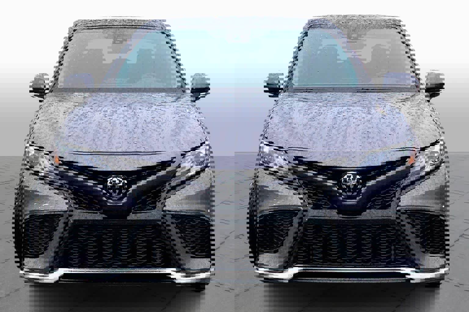 Used 2024 Toyota Camry XSE image 3