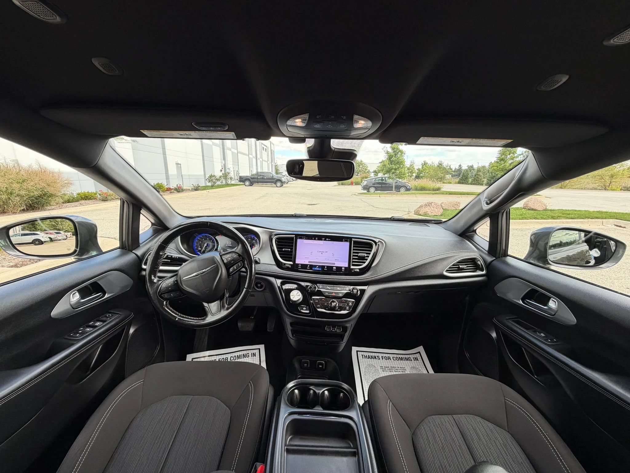 Used 2021 Chrysler Pacifica Touring w/ S Appearance Package FWD image 25