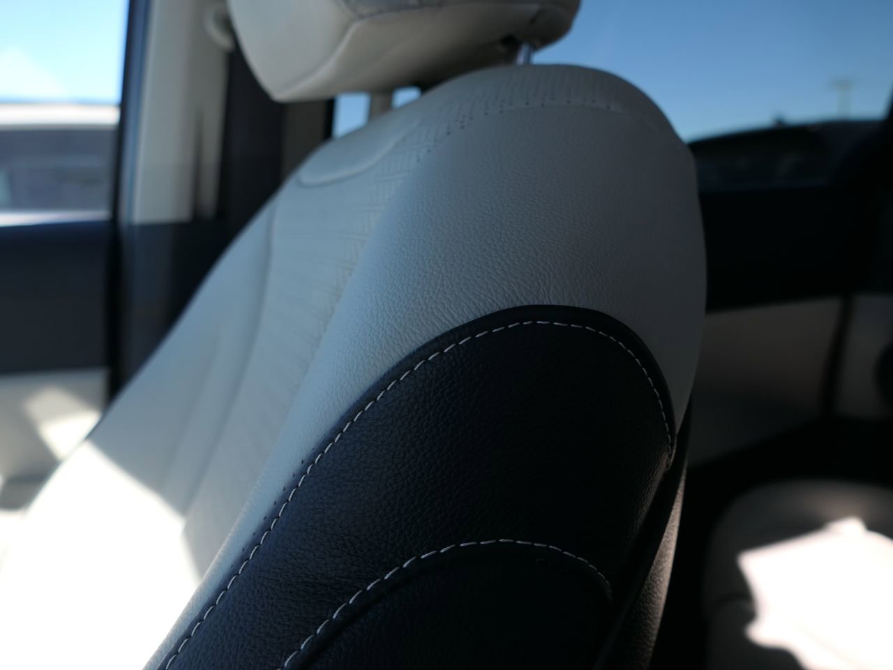 New 2026 Kia Carnival SX Prestige image 11