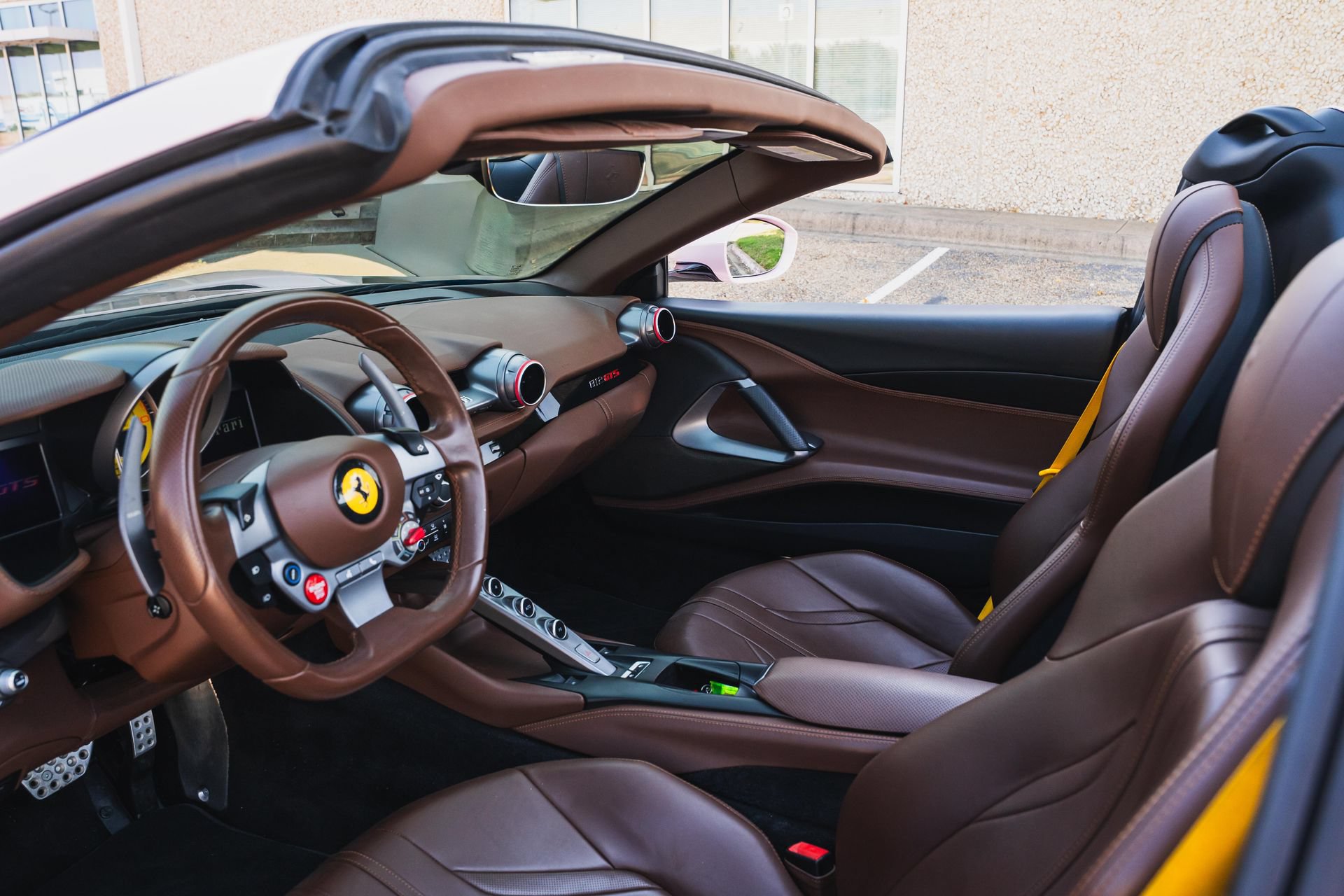 Used 2021 Ferrari 812 GTS RWD image 43