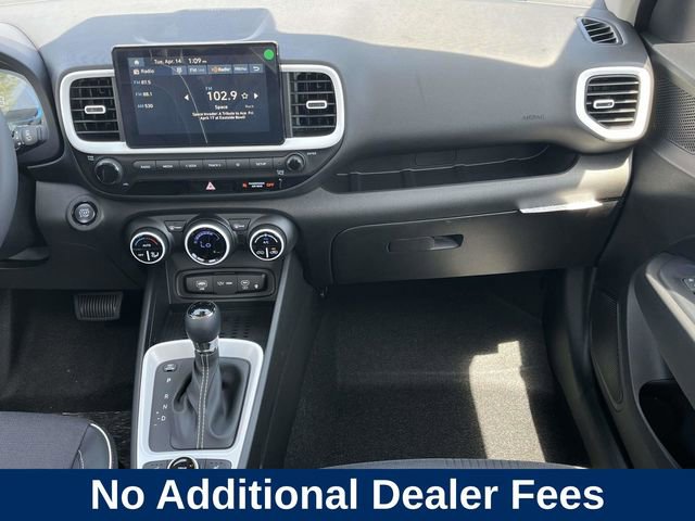 New 2026 Hyundai Venue SEL FWD image 15