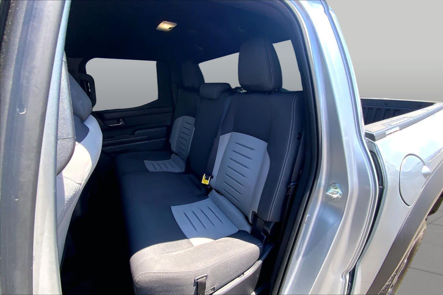 Used 2024 Toyota Tacoma TRD Off-Road AWD/4WD image 21