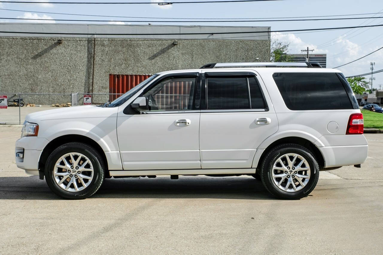 Used 2017 Ford Expedition Limited w/ Equipment Group 301A RWD image 12