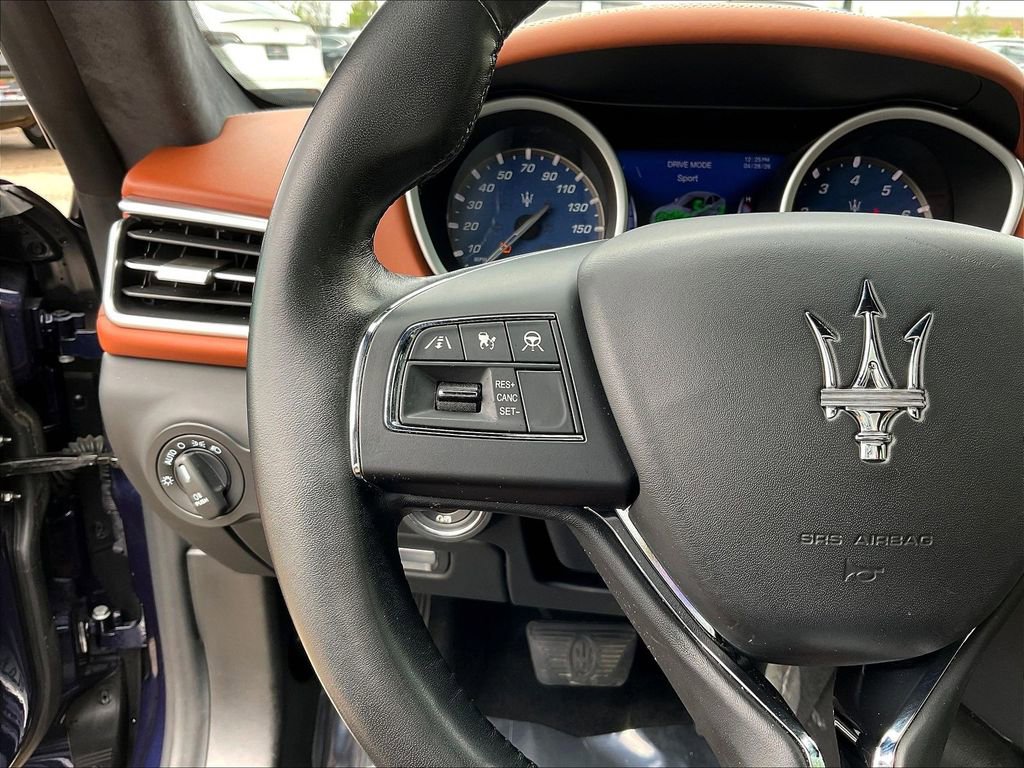 Used 2019 Maserati Ghibli S GranLusso AWD/4WD image 11