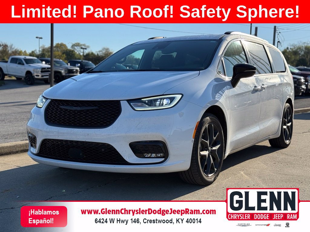 Used 2024 Chrysler Pacifica Limited w/ Uconnect Theater Family Group FWD image 1