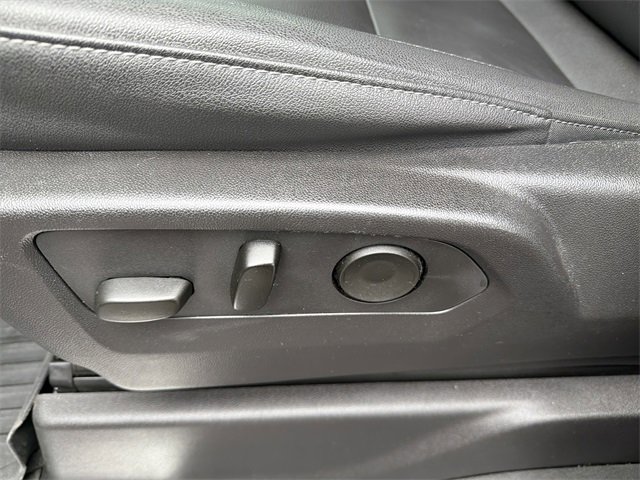 Used 2024 Chevrolet Silverado 1500 LT Trail Boss image 17