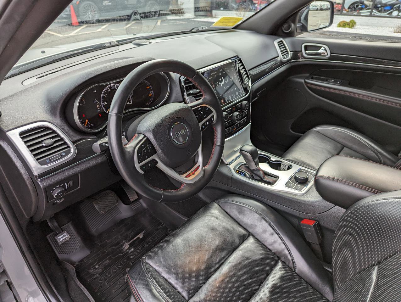 Used 2019 Jeep Grand Cherokee Trailhawk w/ Trailhawk Luxury Group AWD/4WD image 13