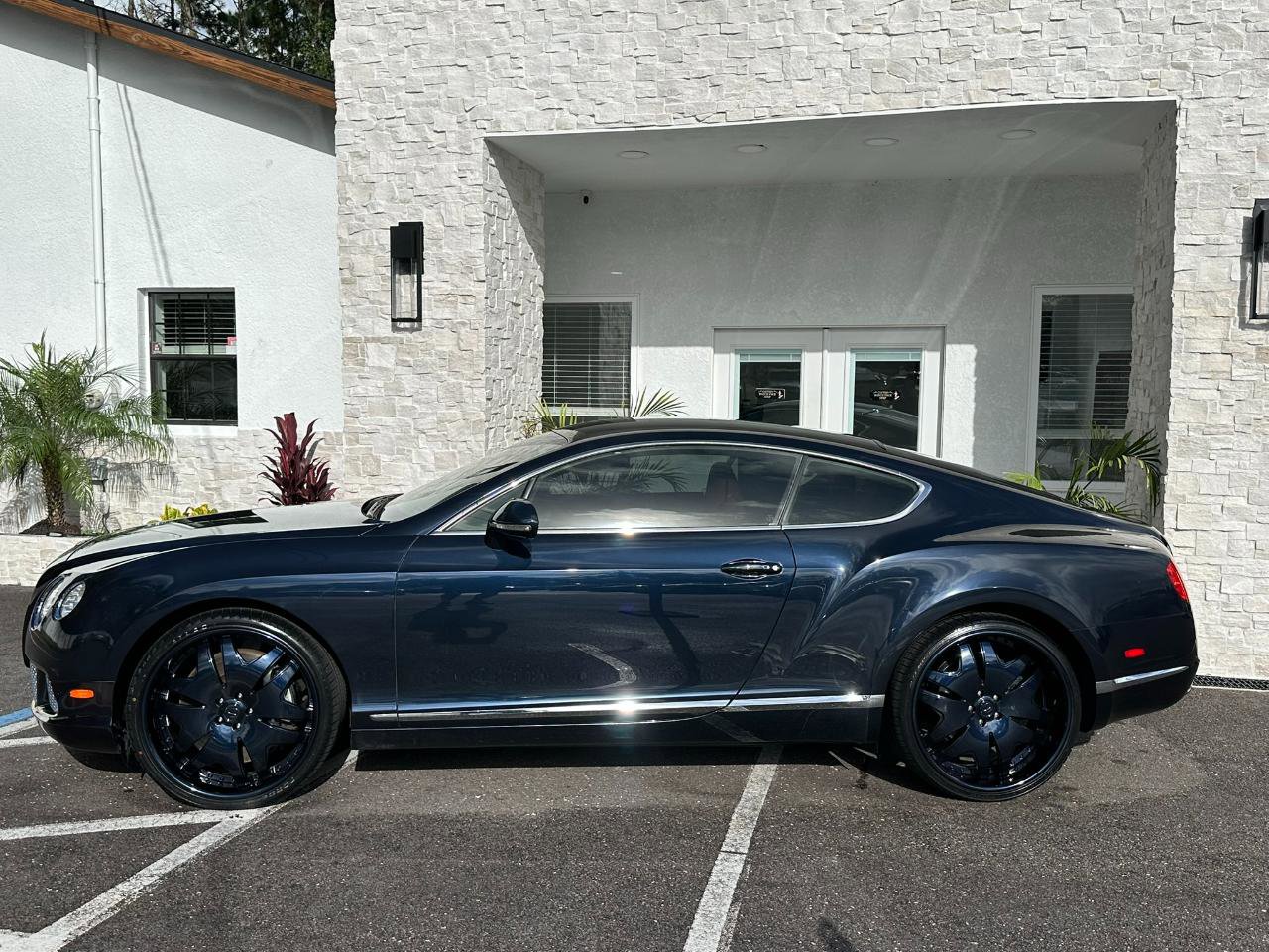 Used 2012 Bentley Continental GT AWD/4WD image 2