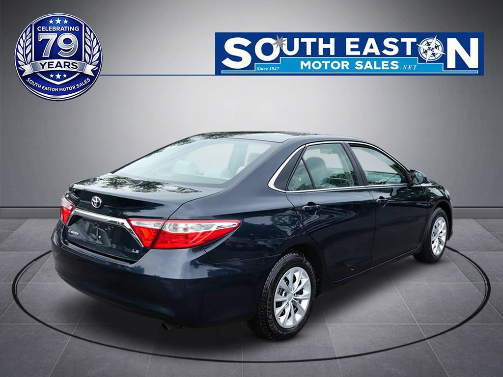 Used 2015 Toyota Camry LE FWD image 6