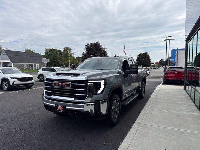 Used 2025 GMC Sierra 2500 SLE w/ SLE Value Package; AWD/4WD image 6