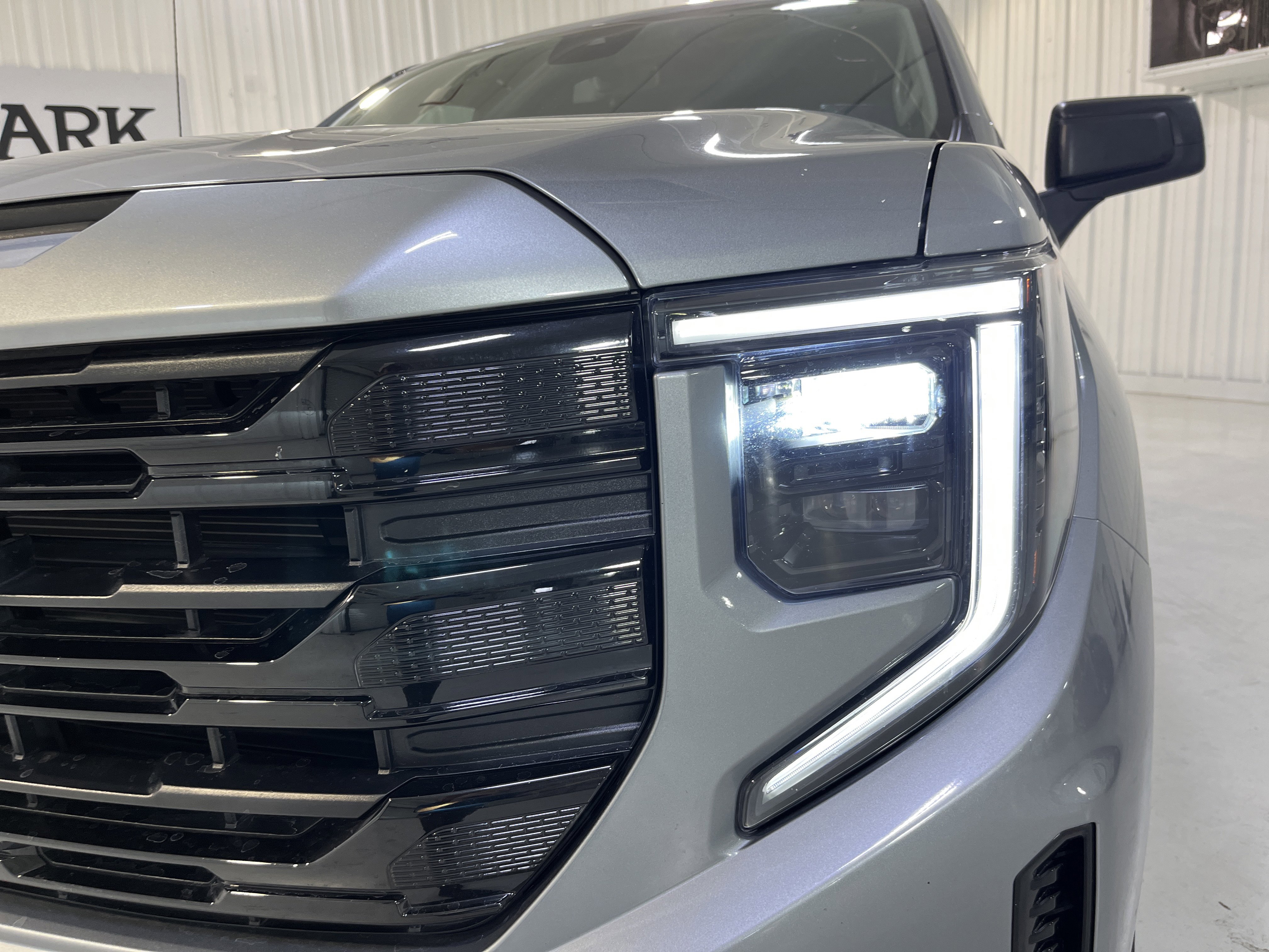Used 2023 GMC Sierra 1500 Elevation w/ X31 Off-Road Package image 32