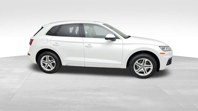 Used 2018 Audi Q5 2.0T Premium Plus w/ Premium Plus Package AWD/4WD image 11