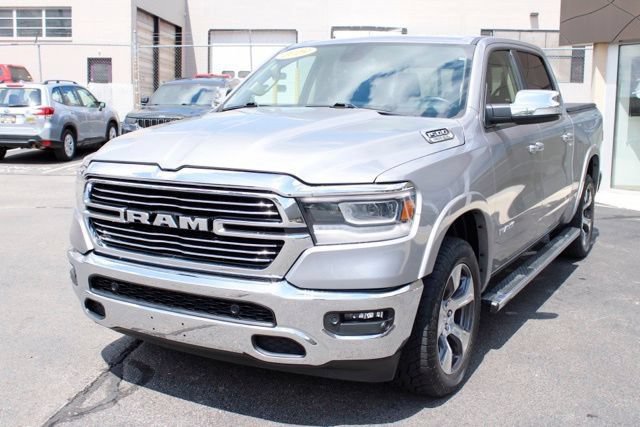Used 2019 RAM 1500 Laramie AWD/4WD image 9