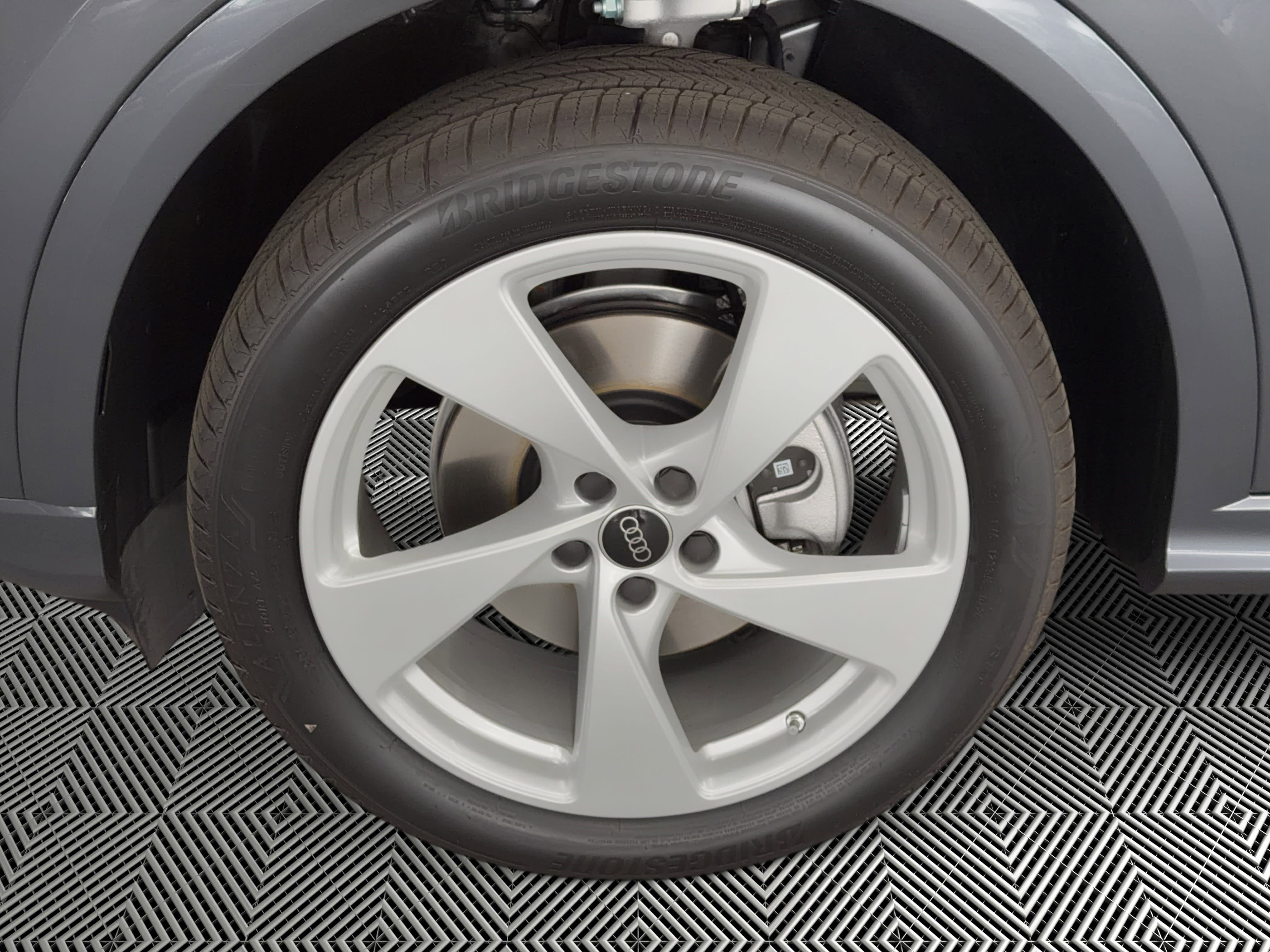 New 2026 Audi Q5 Premium Plus image 12