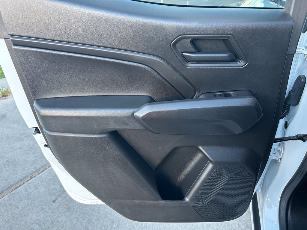 Used 2025 Chevrolet Colorado Trail Boss AWD/4WD image 25