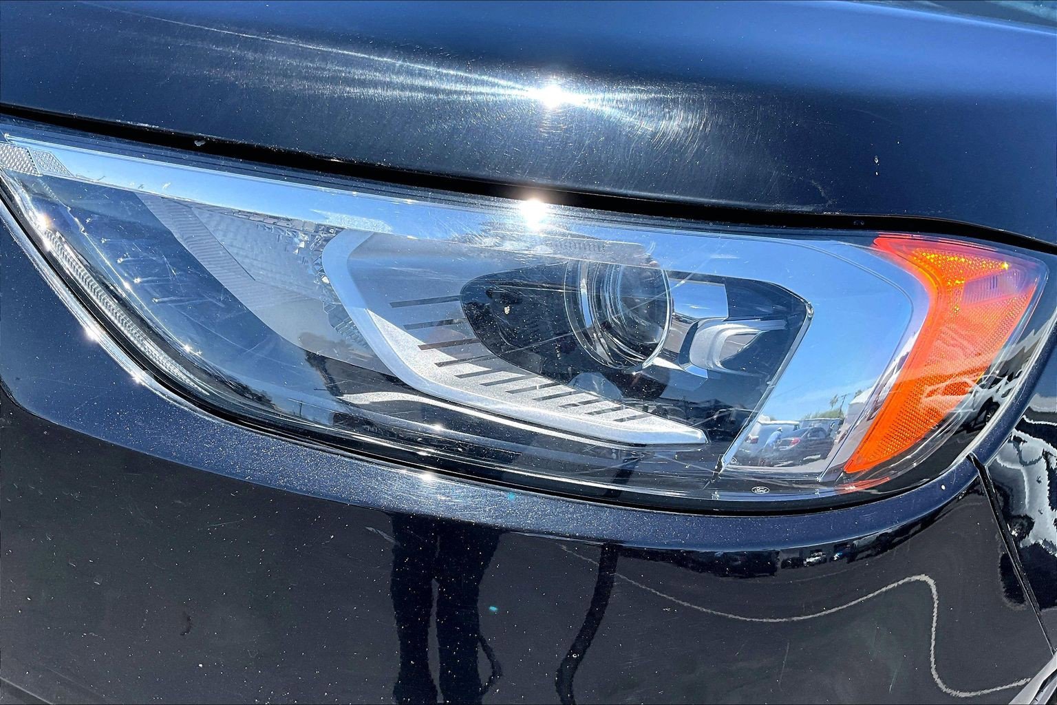 Used 2020 Ford Edge SE FWD image 27