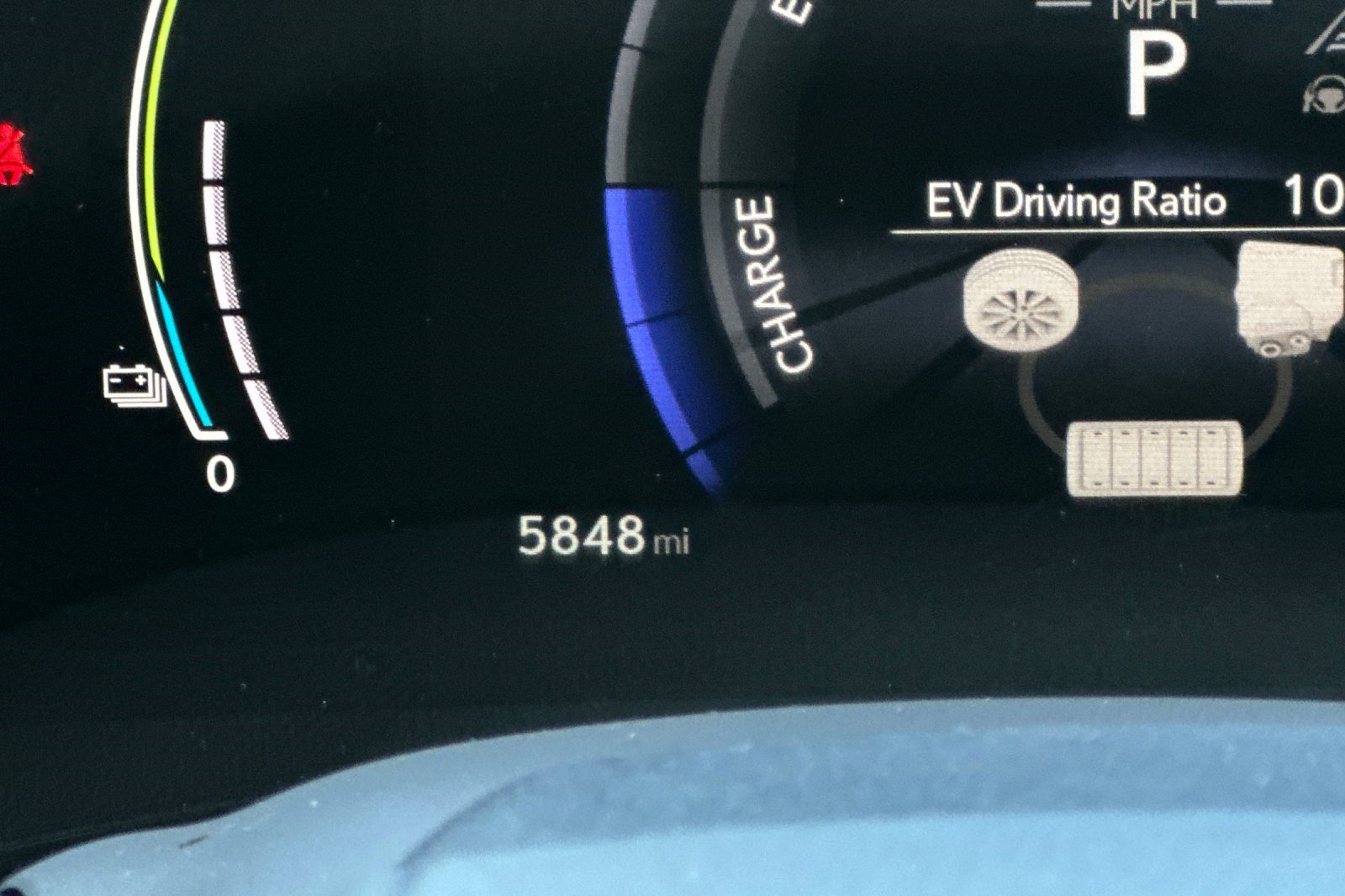 Certified 2022 Lexus NX 450h+ F Sport w/ Vision Package AWD/4WD image 23