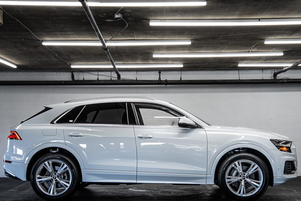 Used 2023 Audi Q8 Premium Plus w/ Premium Plus Package AWD/4WD image 6