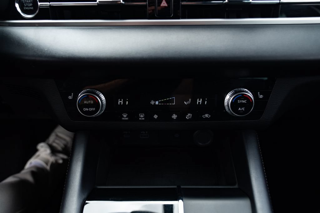 Used 2022 Mitsubishi Outlander SE FWD image 15