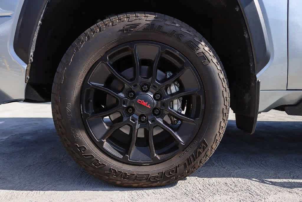 Used 2024 Toyota Tundra Limited w/ TRD Off-Road Package AWD/4WD image 11