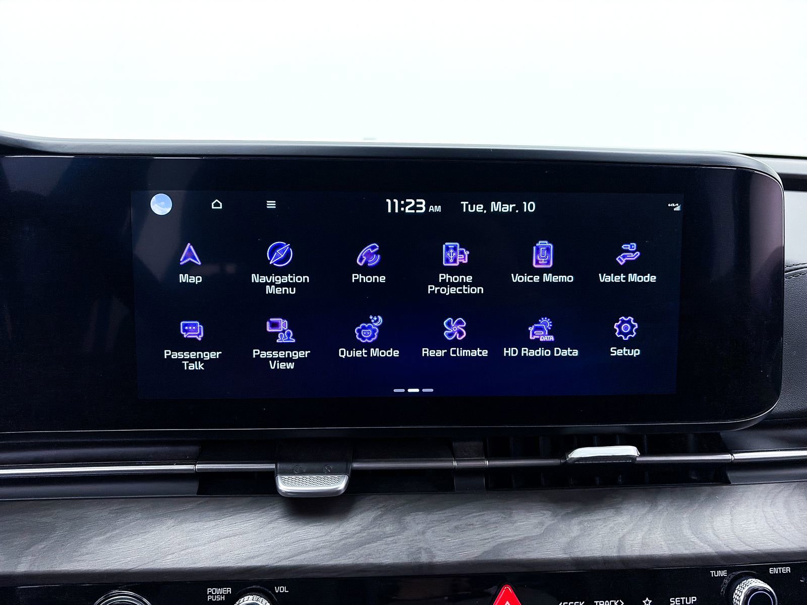 Certified 2024 Kia Carnival SX image 20