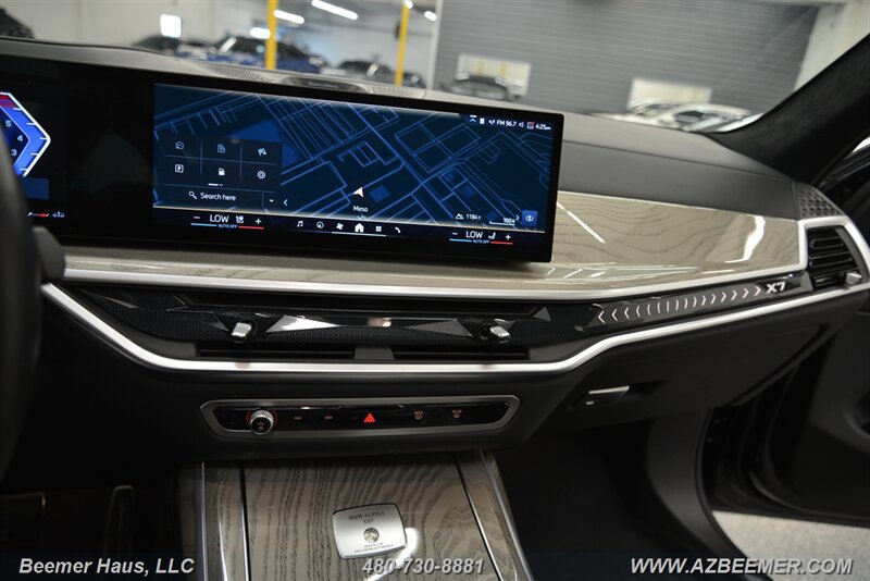 Used 2024 BMW ALPINA XB7 AWD/4WD image 35