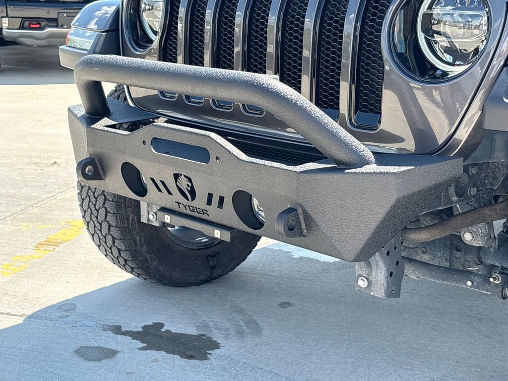 Used 2022 Jeep Wrangler Unlimited Sahara AWD/4WD image 54