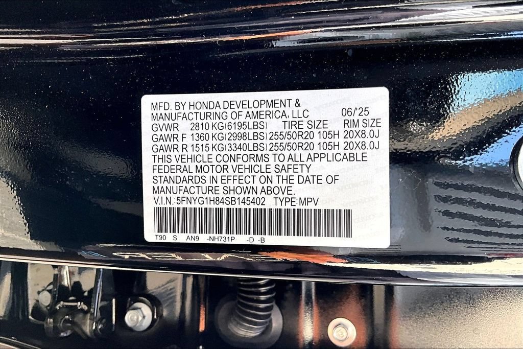 Used 2025 Honda Pilot Elite image 16