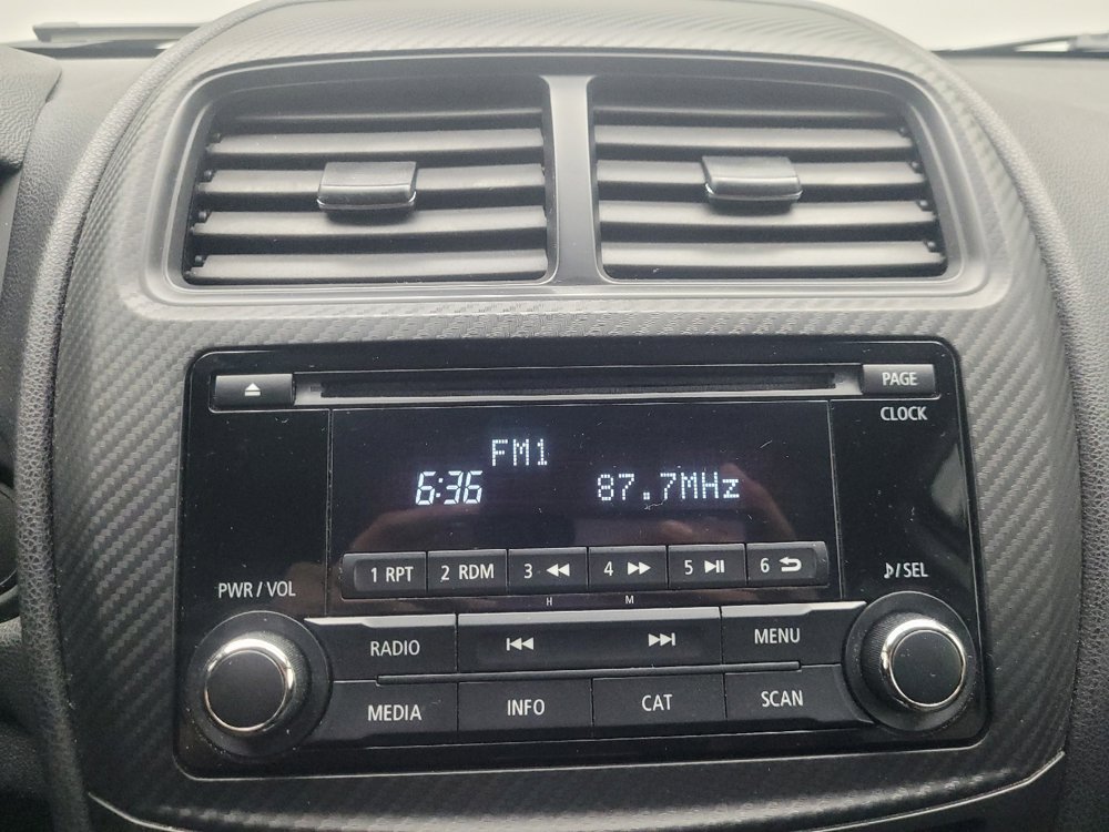 Used 2015 Mitsubishi Outlander Sport ES AWD/4WD image 25