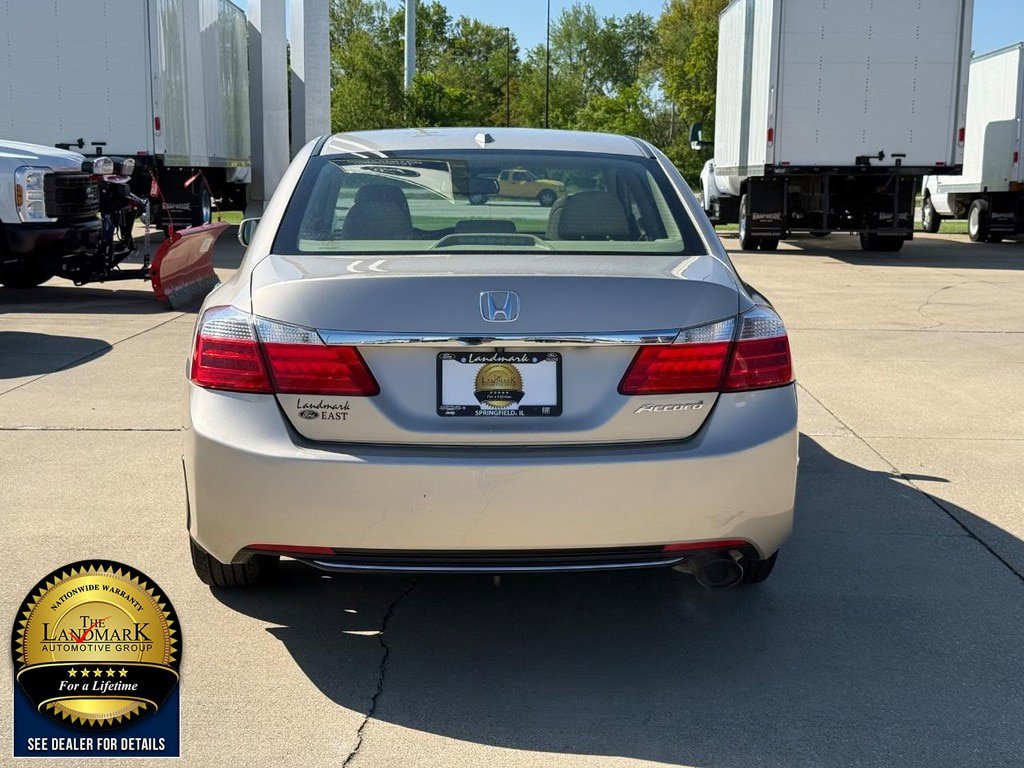 Used 2015 Honda Accord EX-L image 6