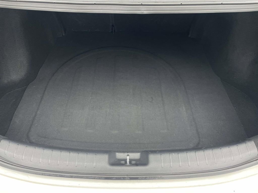 Used 2023 Kia Forte GT image 21