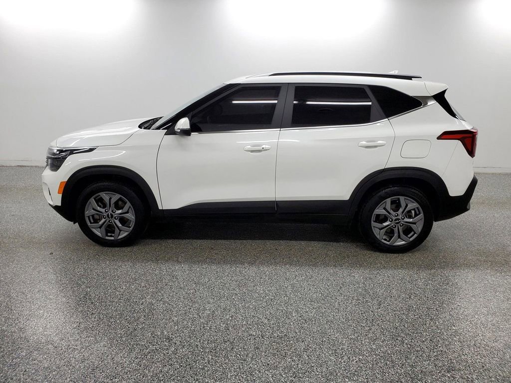 Used 2024 Kia Seltos S image 7