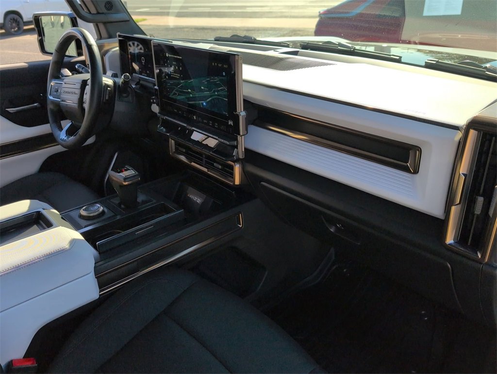 Certified 2025 GMC Hummer EV 2X image 31