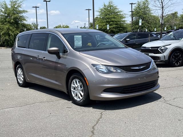 Used 2017 Chrysler Pacifica Touring