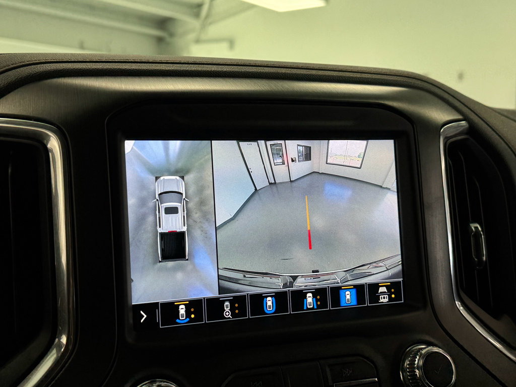 Used 2021 GMC Sierra 1500 AT4 w/ AT4 Value Package AWD/4WD image 25