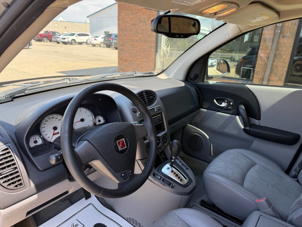 Used 2005 Saturn Vue AWD V6 w/ Comfort Pkg image 10