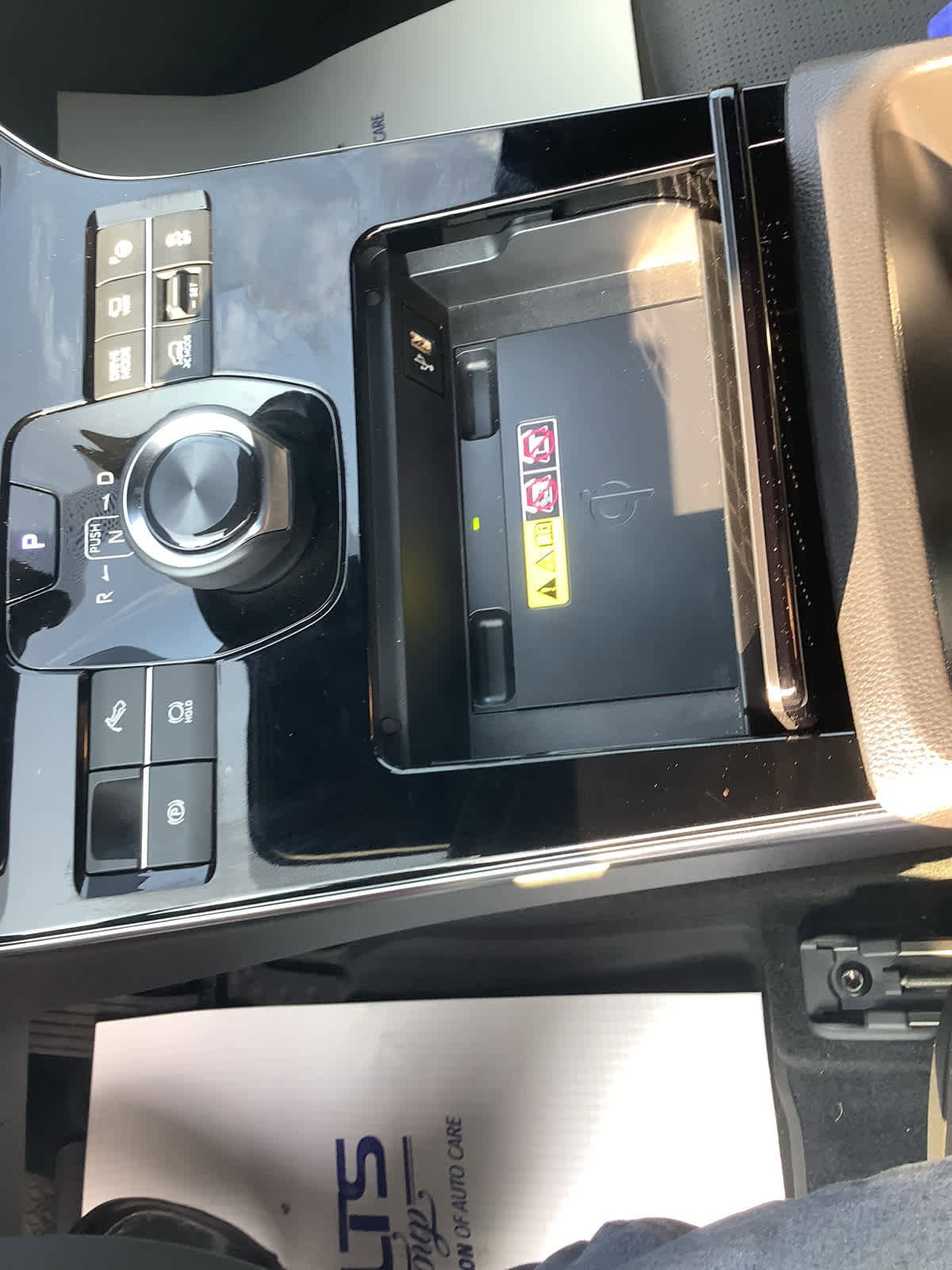 Certified 2023 Subaru Solterra Limited image 17