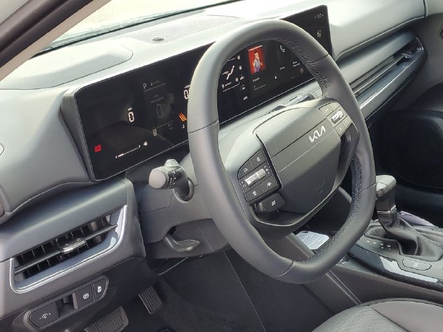 New 2026 Kia K4 EX FWD image 7
